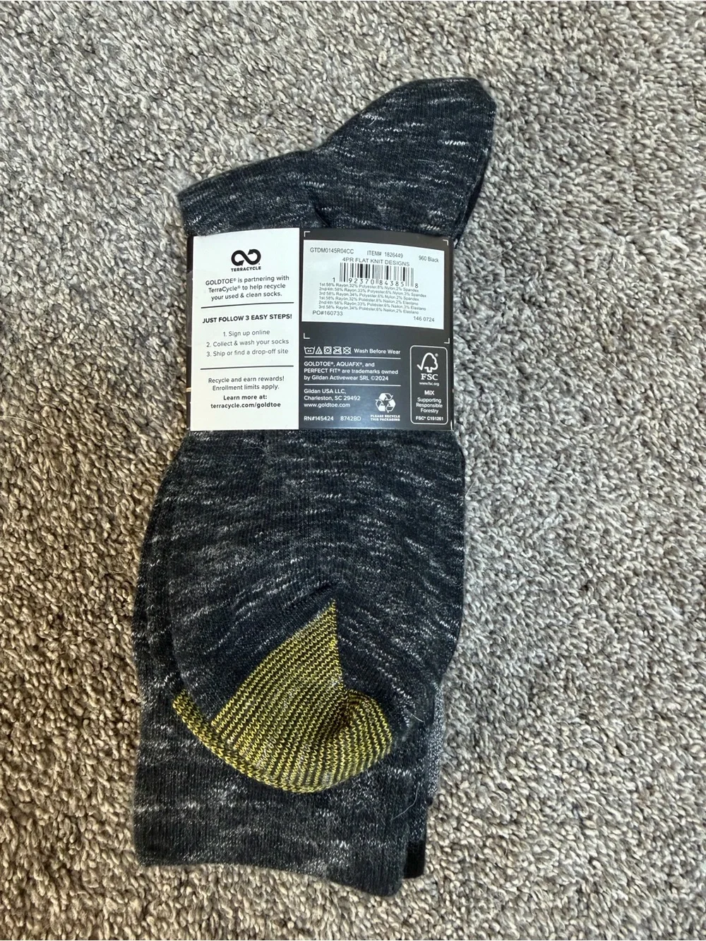 Gold Toe Men’s 4 Pack Dress Socks Black Gray Argyle Flat Knit Size 6-12.5